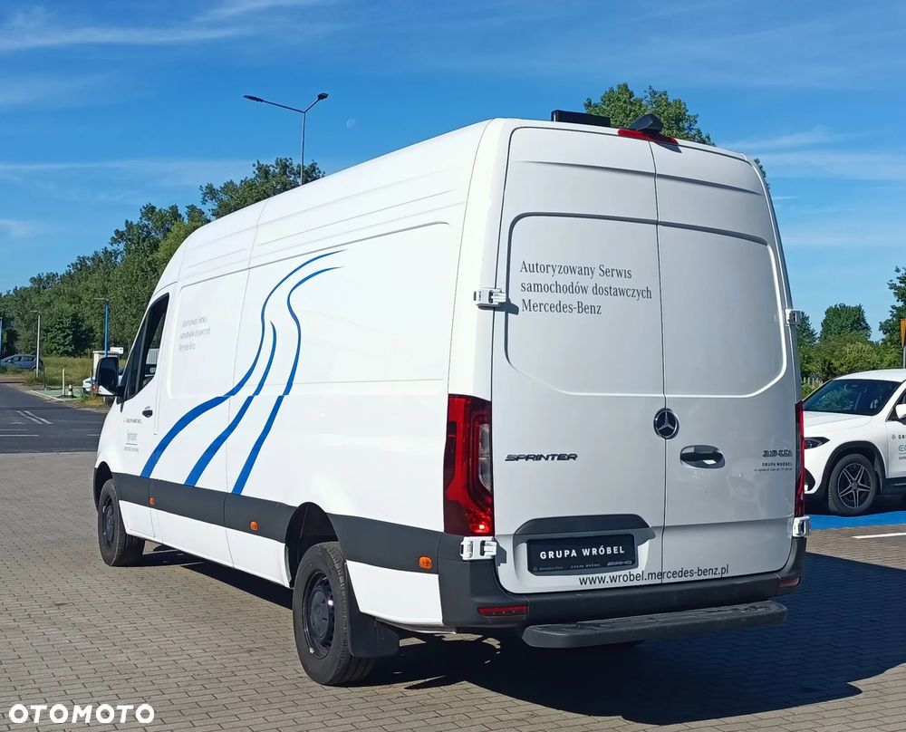 Mercedes-Benz SPRINTER - 5