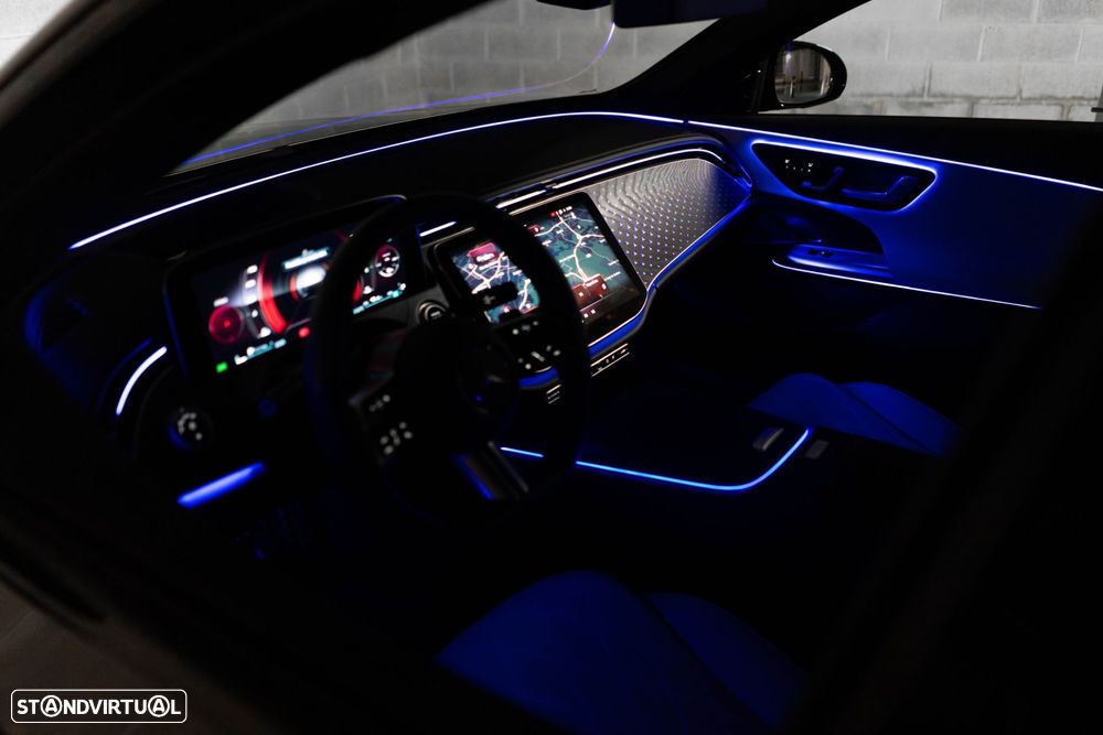 Mercedes-Benz E 300 - 39