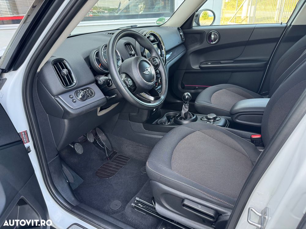 Mini Countryman Cooper ALL4 - 15