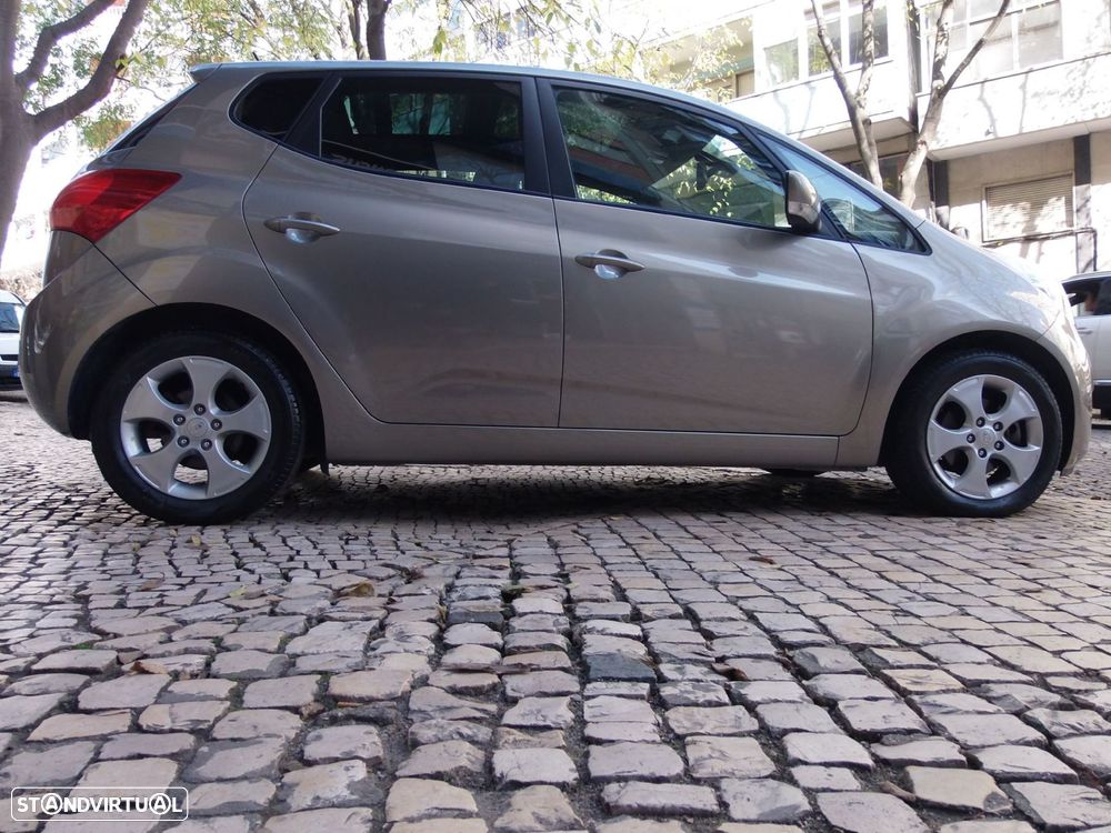 Kia Venga 1.6 CRDi 128 Dream-Team Edition - 5