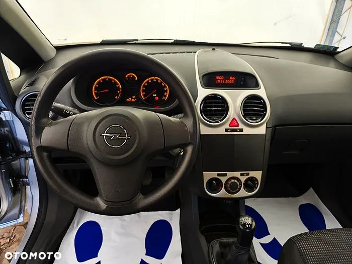 Opel Corsa - 24