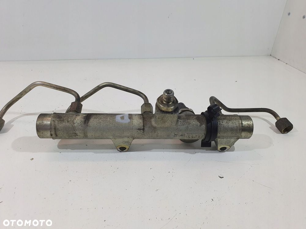 VW AUDI A6 A4 2.7 3.0TDI LISTWA WTRYSKOWACZUJNIK 059130089D - 3