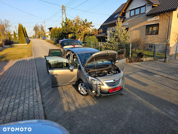 Opel Meriva 1.4 T Cosmo S&S