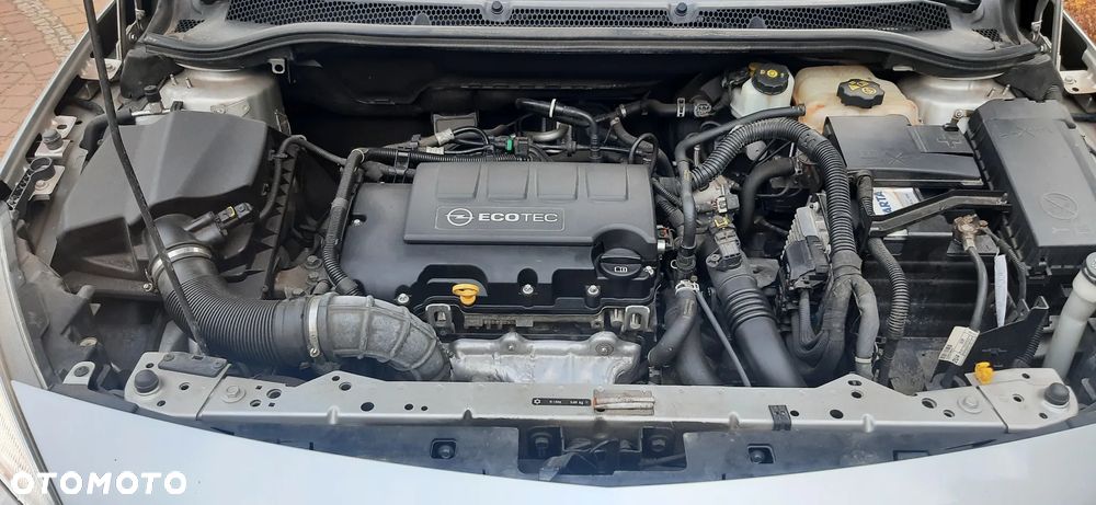 Opel Astra - 11