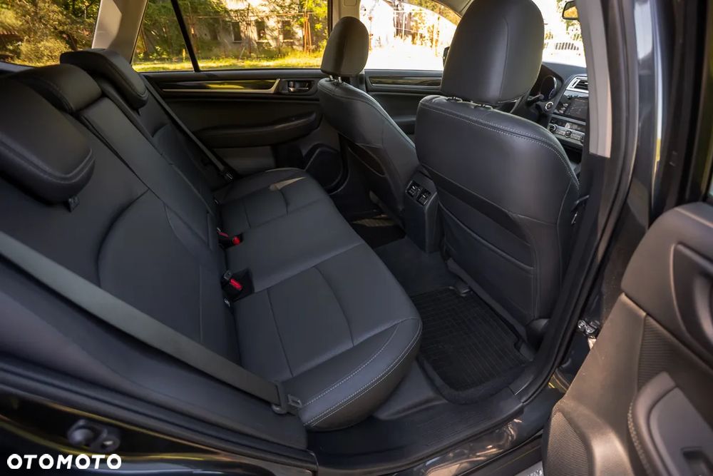 Subaru Outback 2.0 D Comfort AT - 18