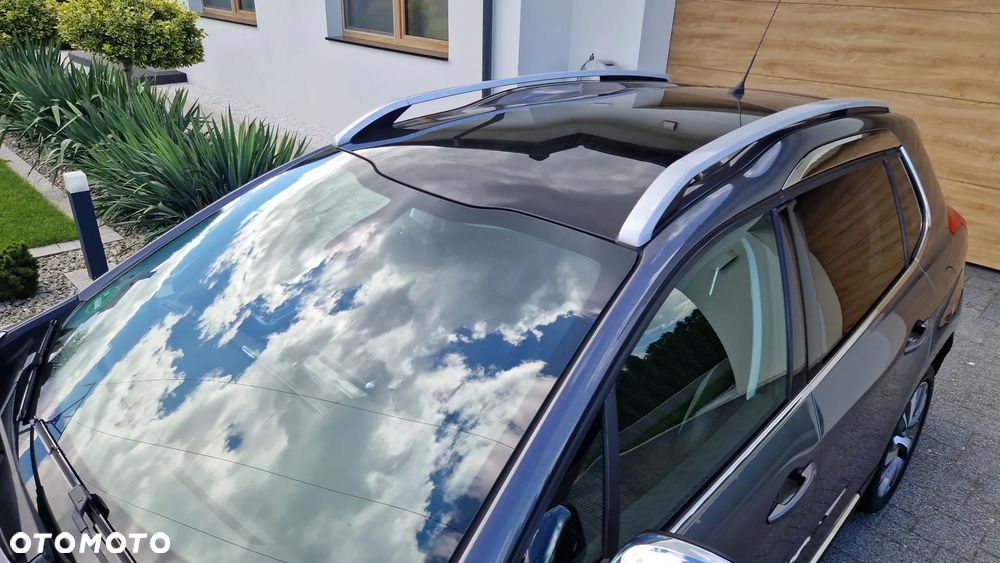 Peugeot 2008 1.6 BlueHDi Allure S&S - 2