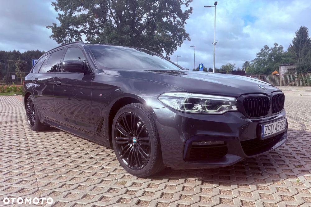 BMW Seria 5 520d M Sport - 1