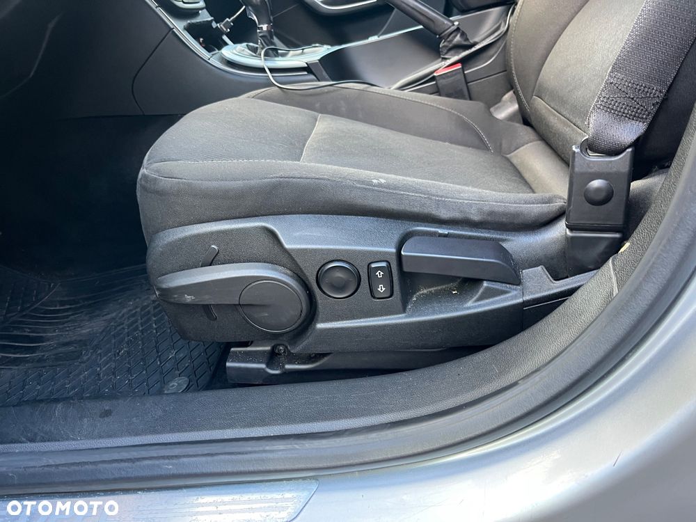 Opel Insignia - 13