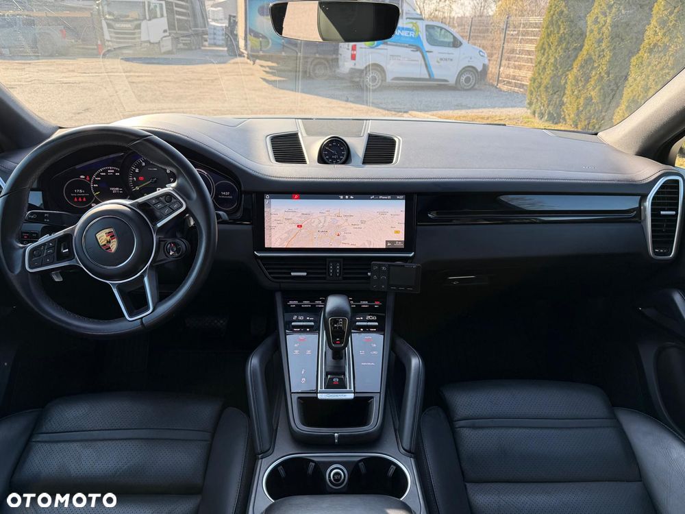 Porsche Cayenne E-Hybrid - 13