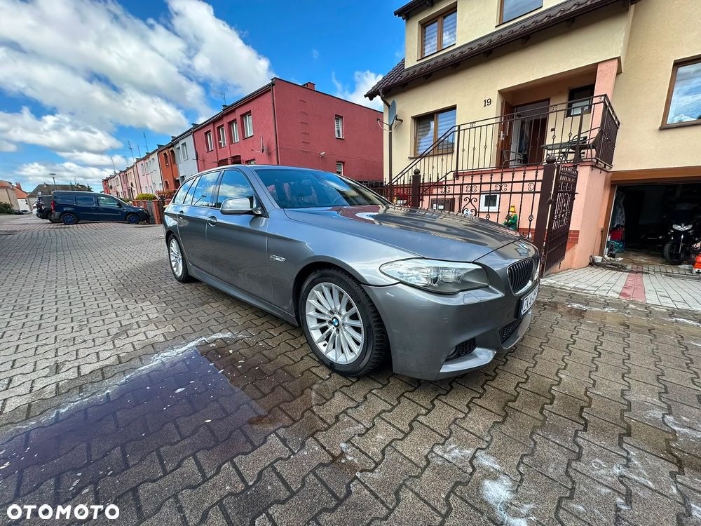 BMW Seria 5 520d - 13