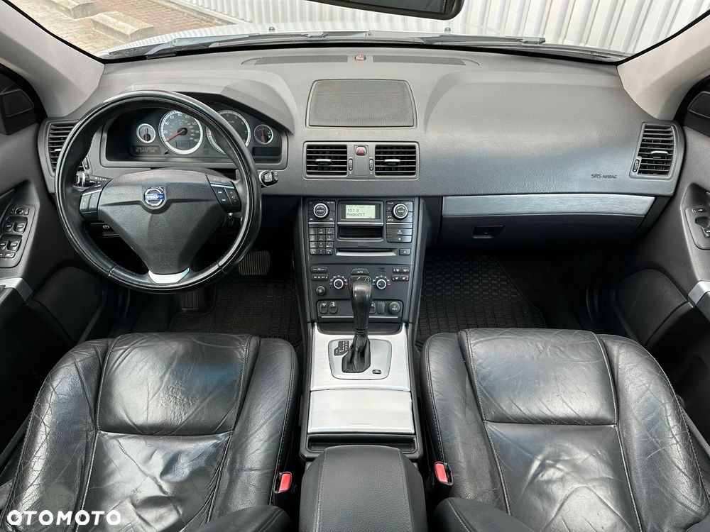 Volvo XC 90 3.2 AWD Geartonic Summum - 3