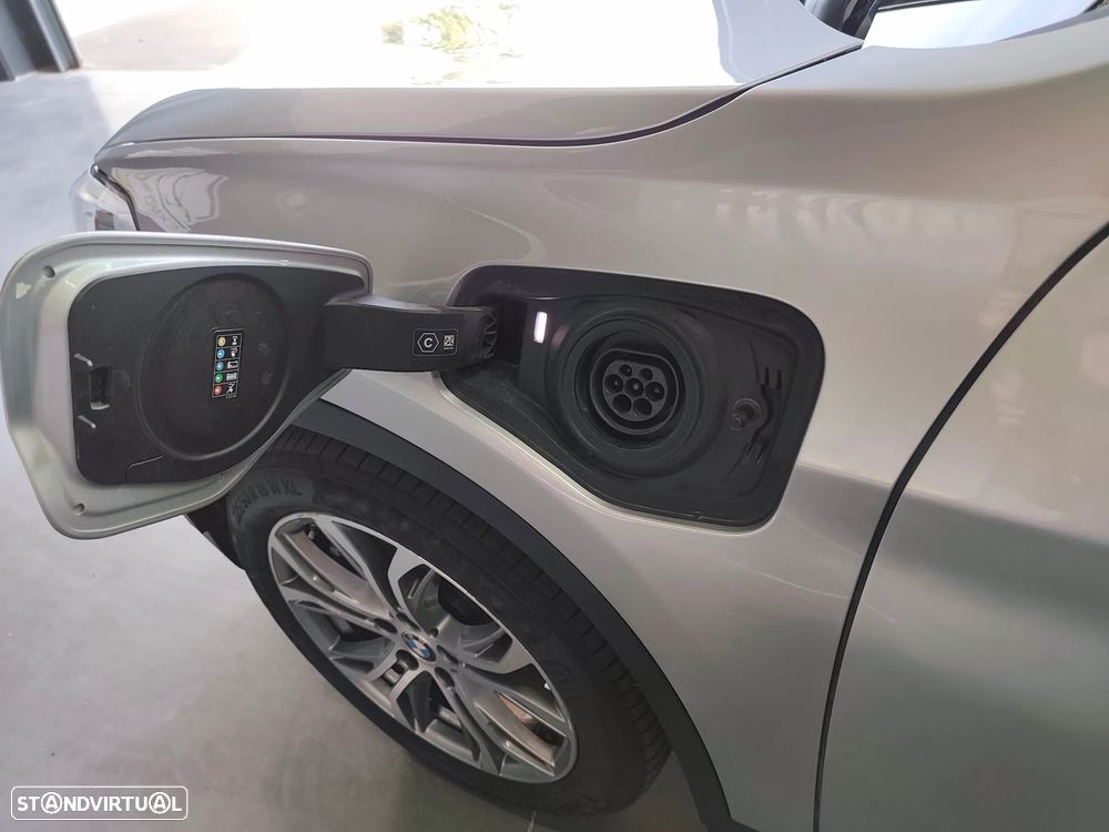 BMW X1 25 e xDrive Corporate Edition - 9