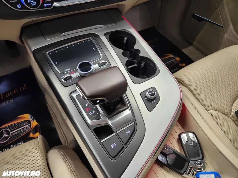 Audi Q7 3.0 TDI Quattro Tiptronic - 18
