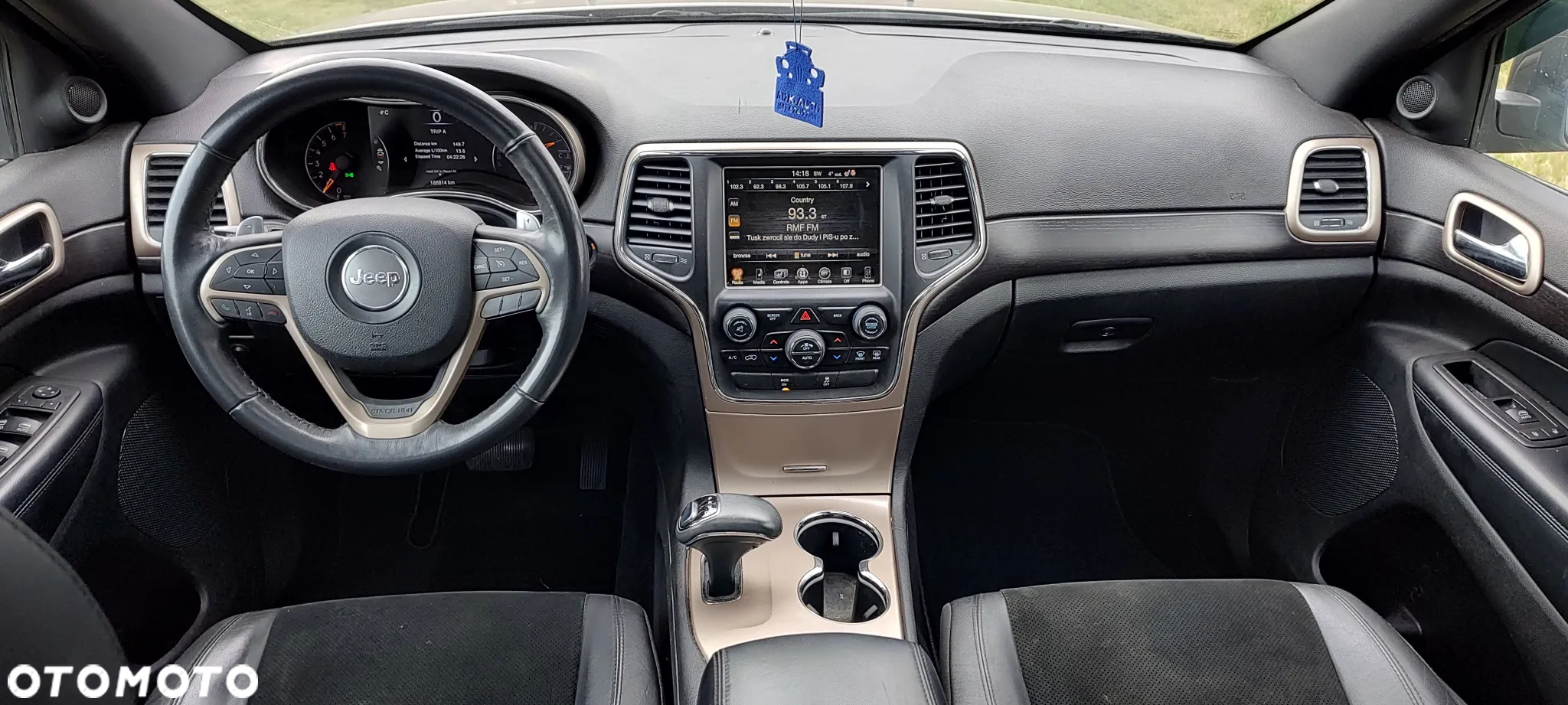 Jeep Grand Cherokee - 9