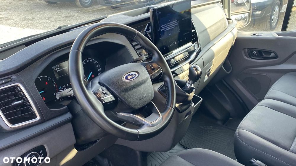 Ford Transit - 10