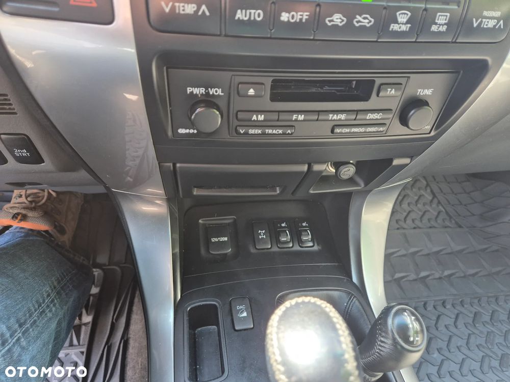 Toyota Land Cruiser 3.0 D Luna Comfort - 21