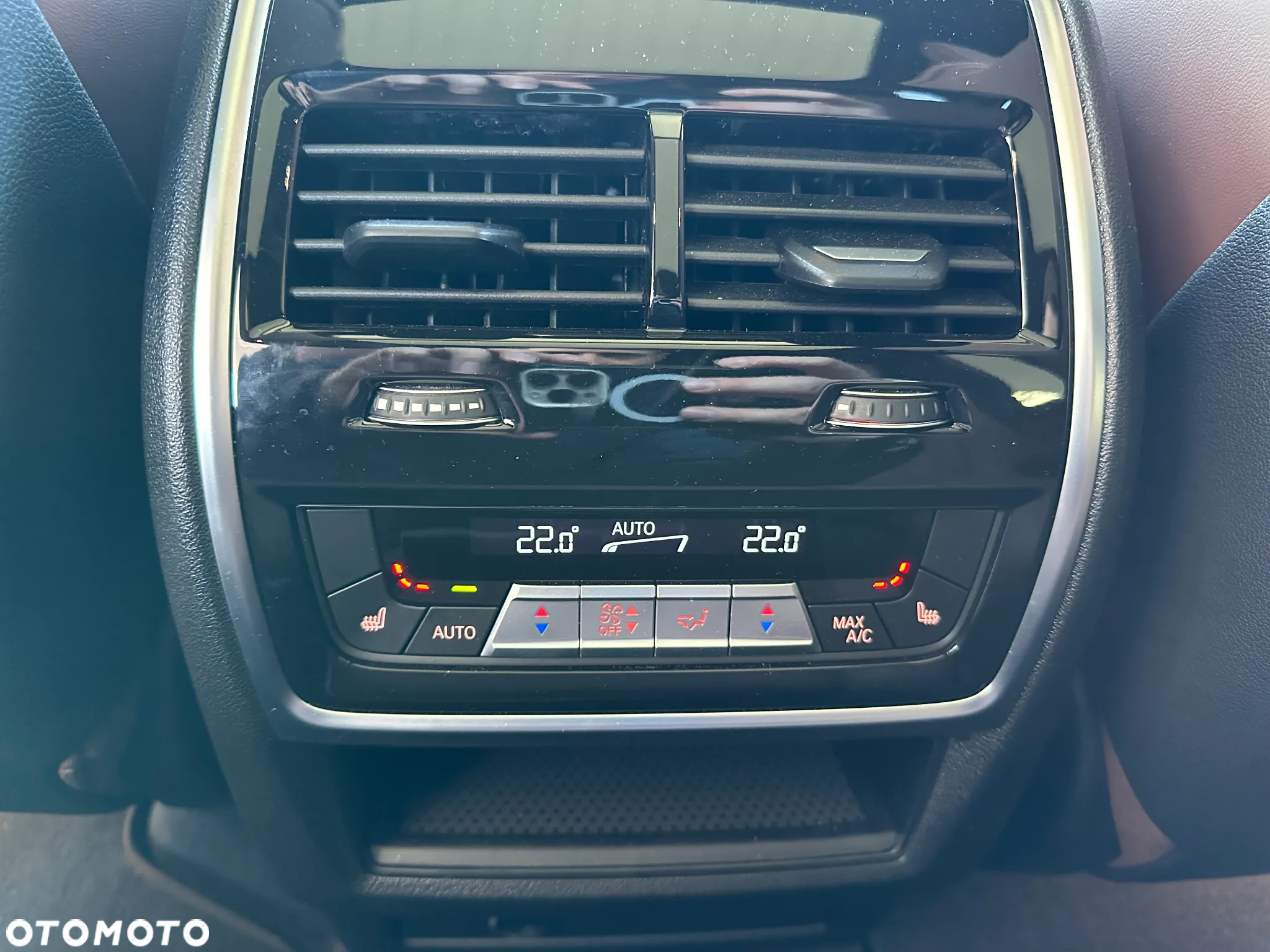 BMW X7 - 23