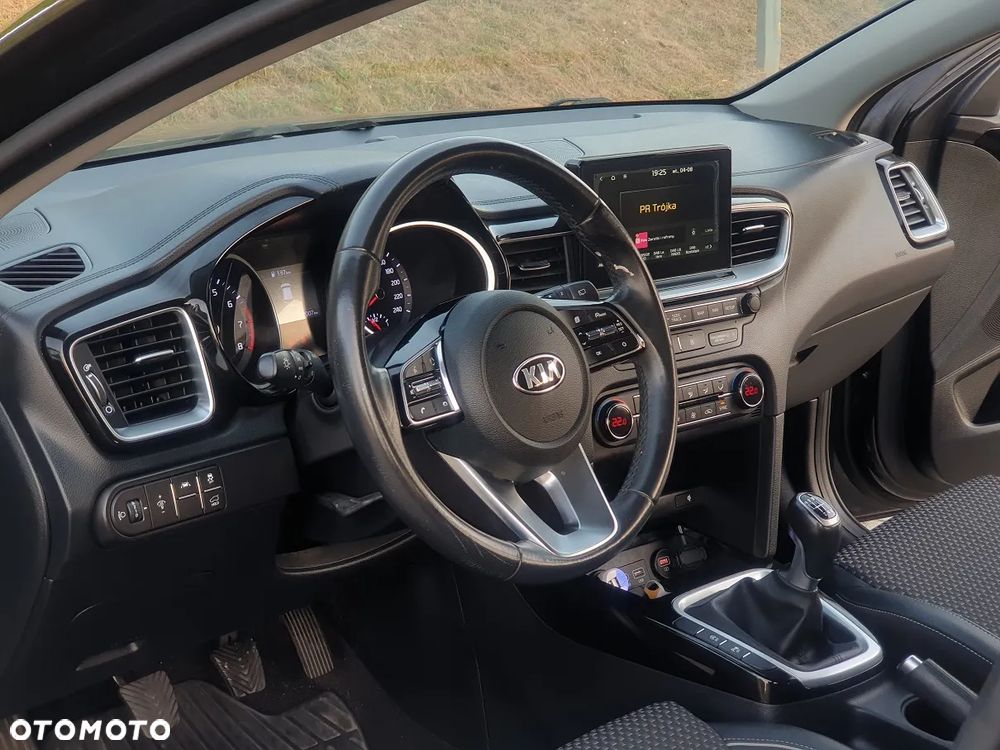 Kia Ceed 1.4 T-GDI GT-Line - 13