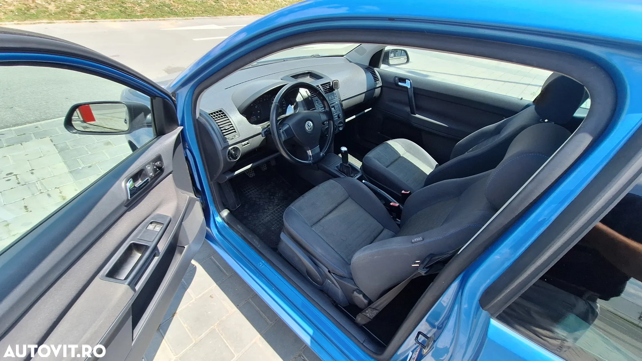 Volkswagen Polo - 4