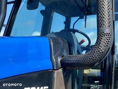 Przedłużenie maski New Holland TS115 - 1