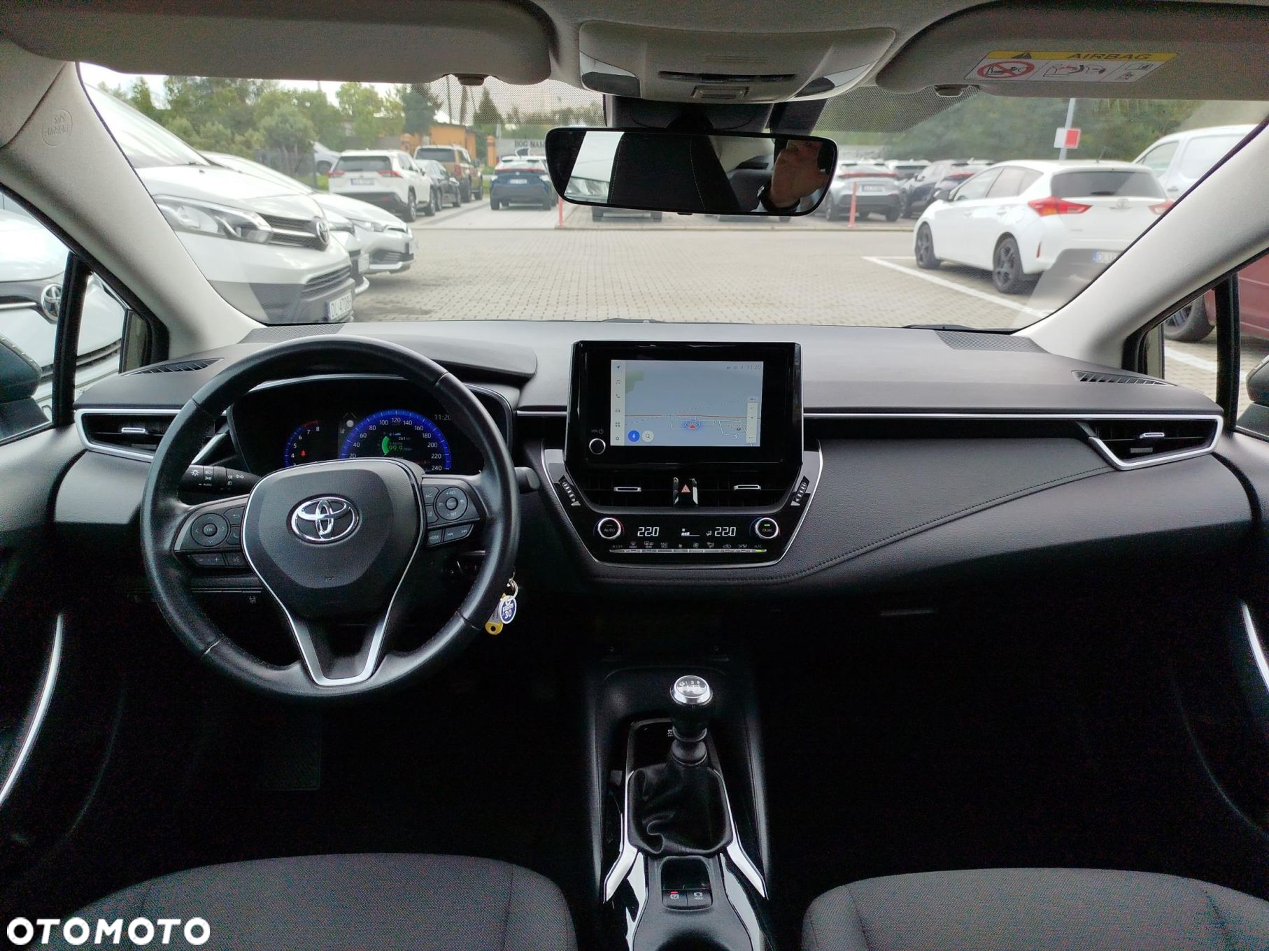 Toyota Corolla - 12