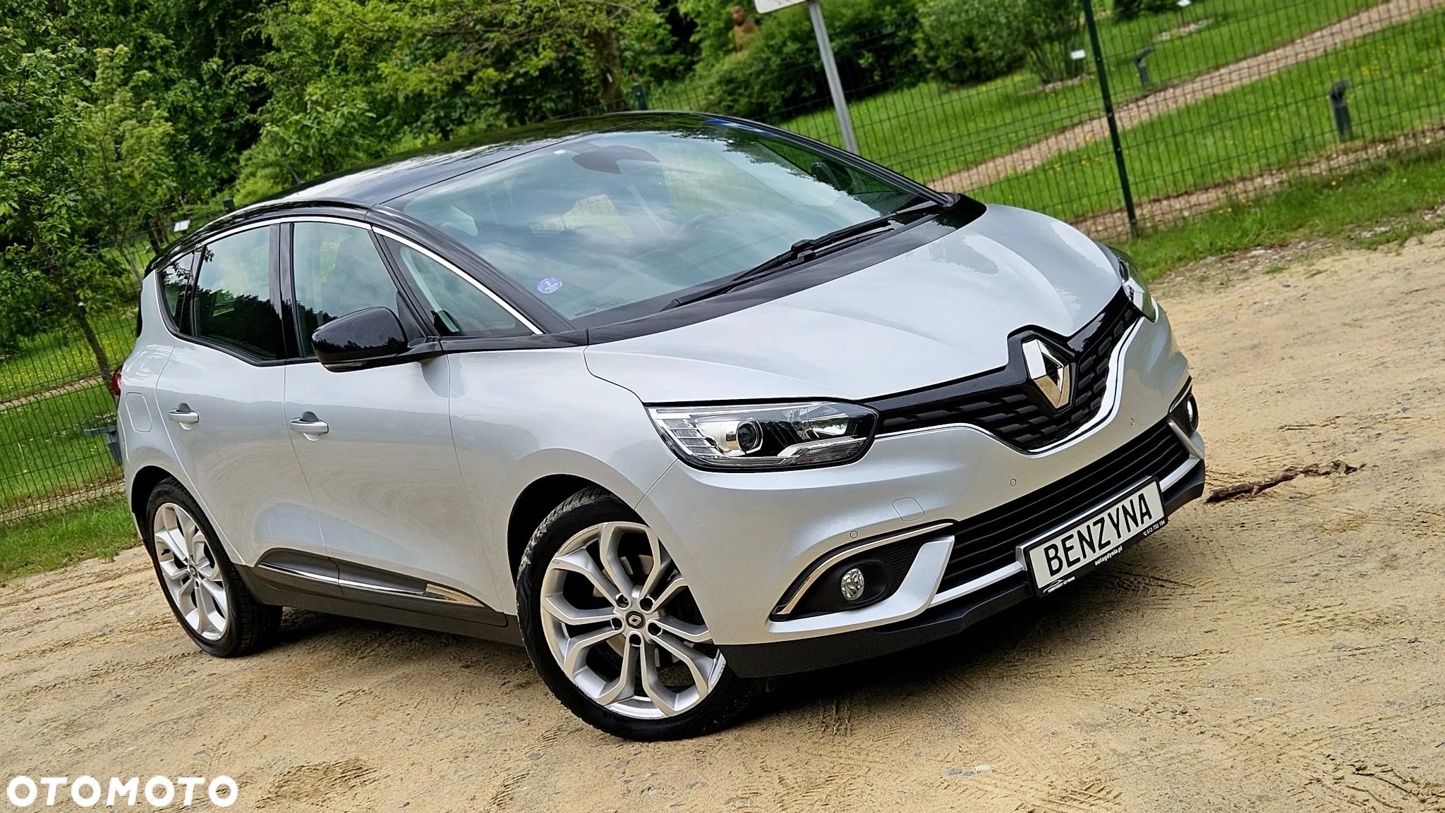 Renault Scenic 1.3 TCe FAP Zen - 1