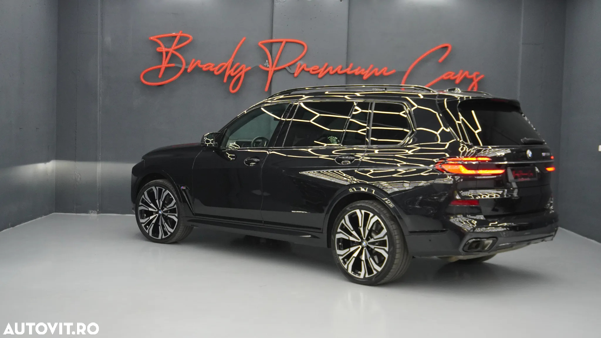 BMW X7 M60i xDrive AT MHEV - 3
