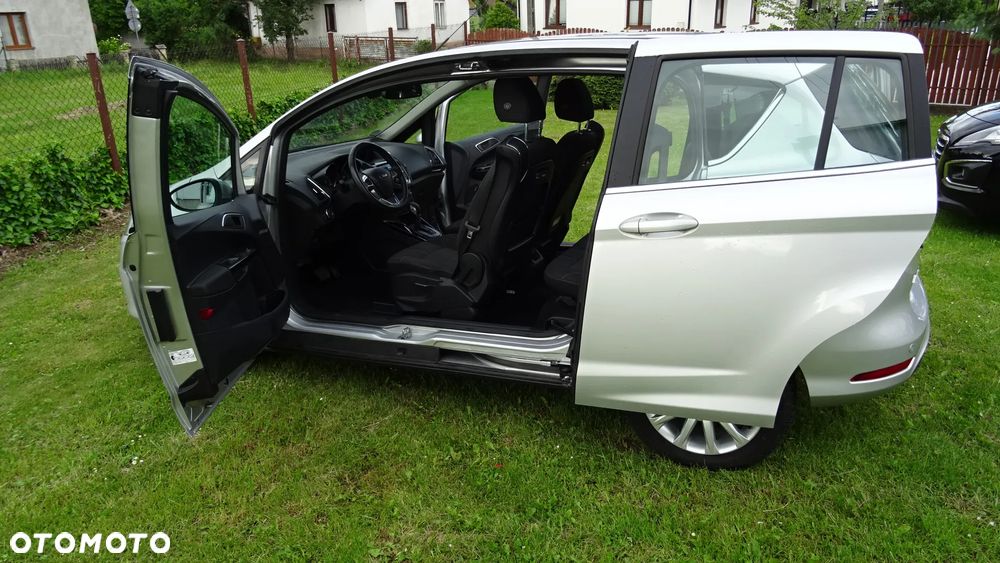 Ford B-MAX - 17