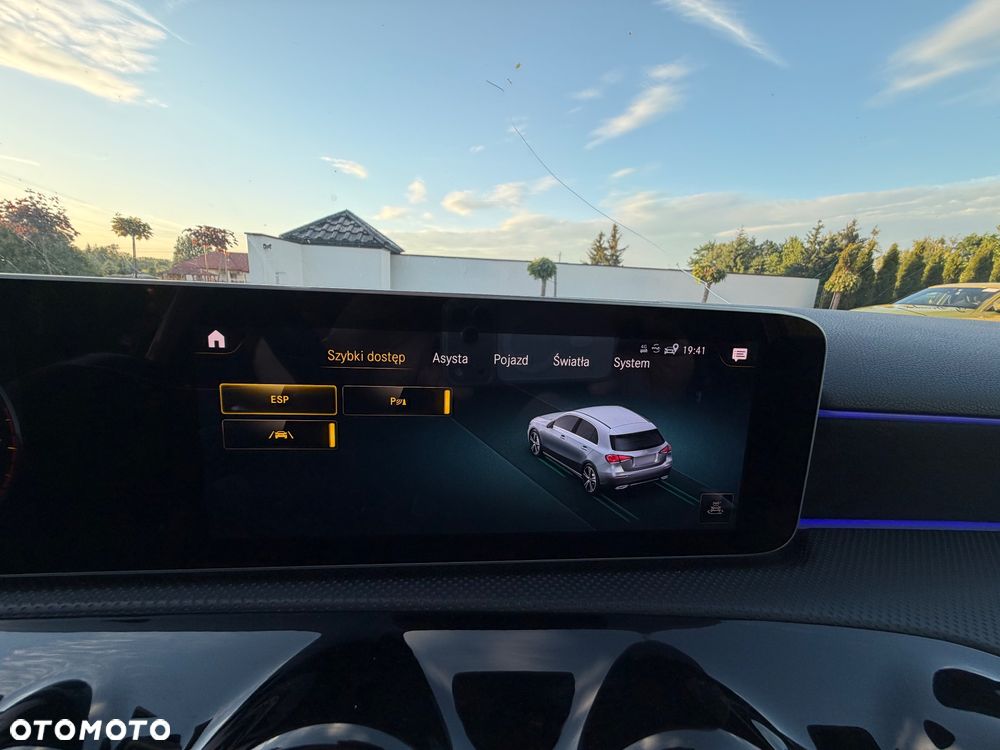 Mercedes-Benz Klasa A 250 4Matic 7G-DCT Advanced AMG Line - 28