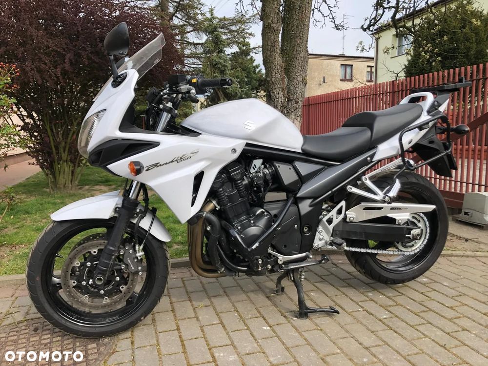 Suzuki Bandit - 1