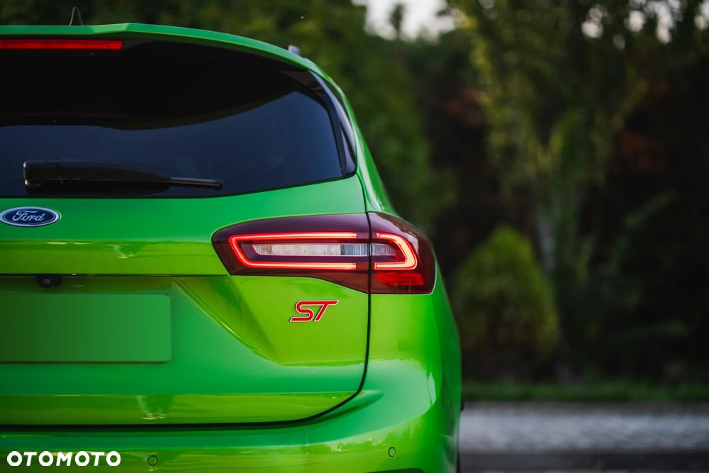 Ford Focus - 40