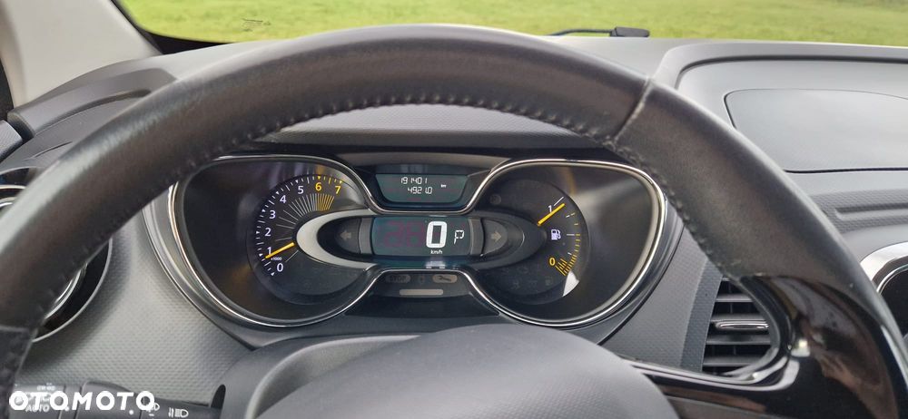 Renault Captur - 9
