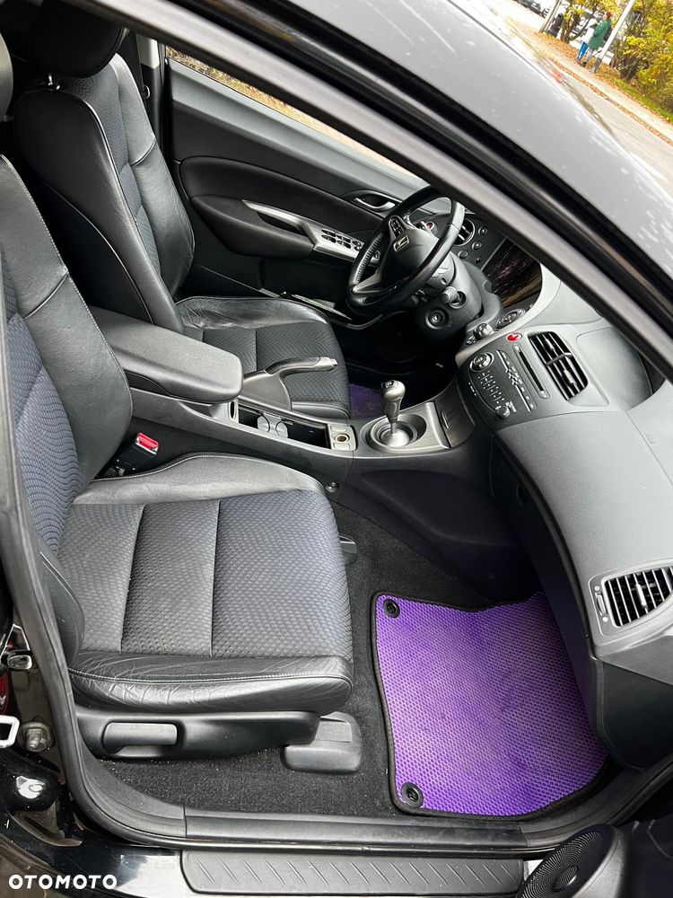 Honda Civic 1.4 Sport - 9