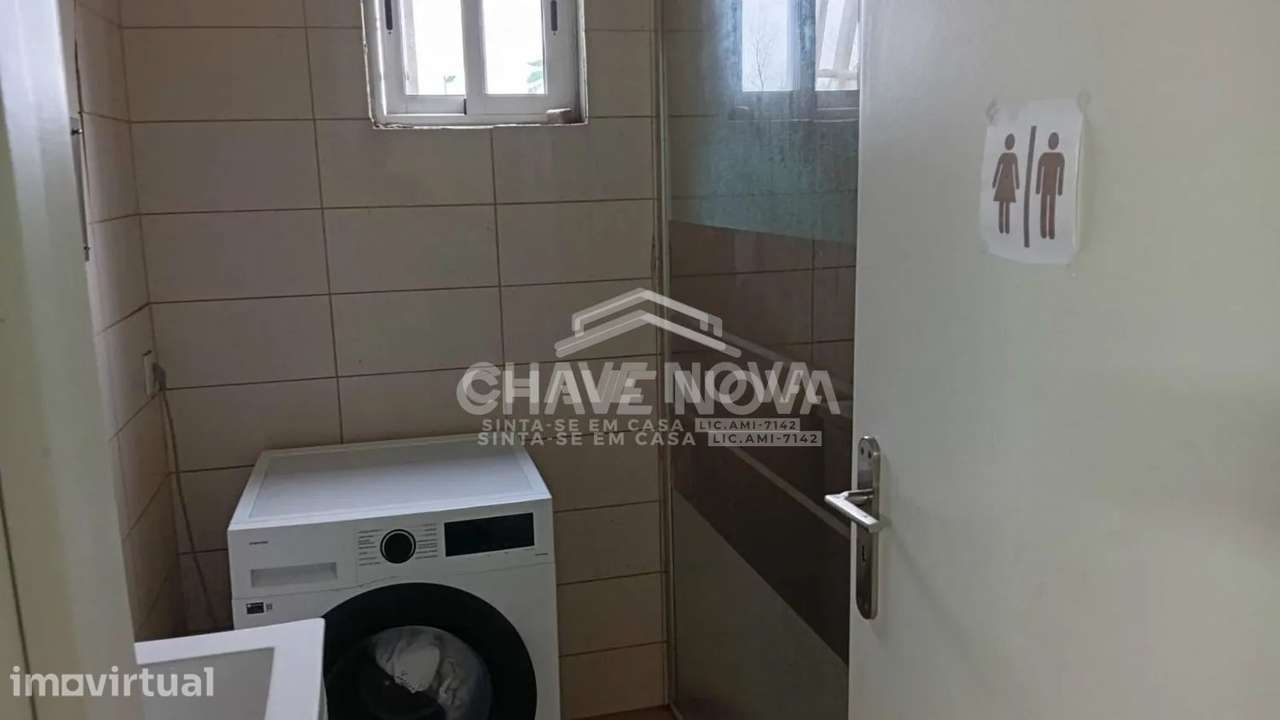 Terreno com Casa Móvel T2 - Grande imagem: 5/10