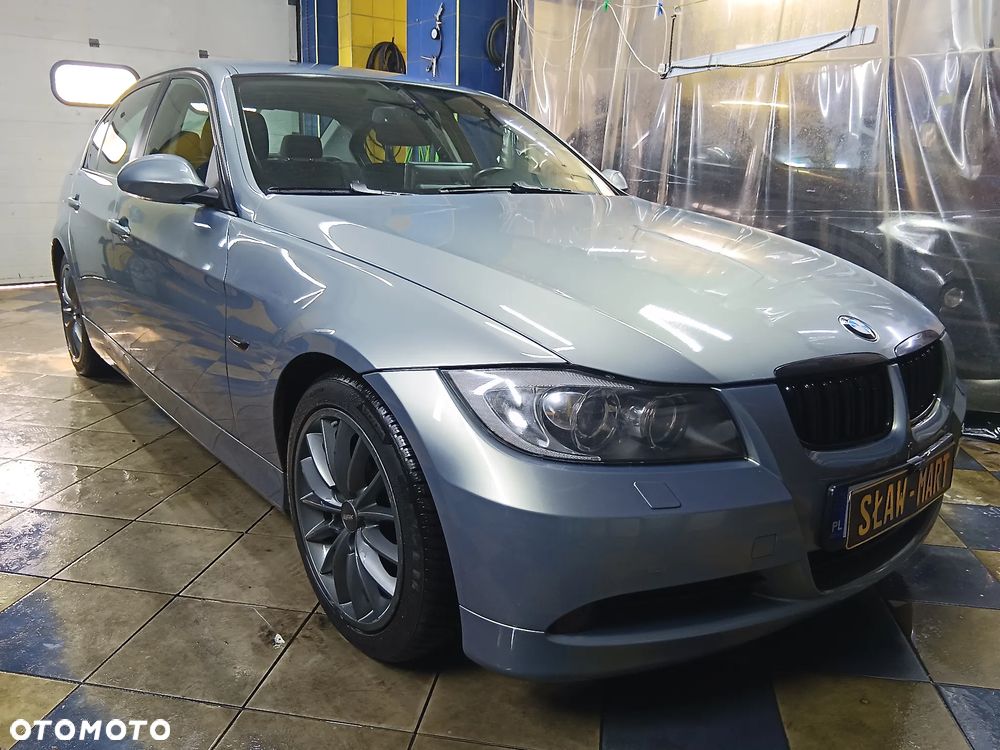 BMW Seria 3 - 12