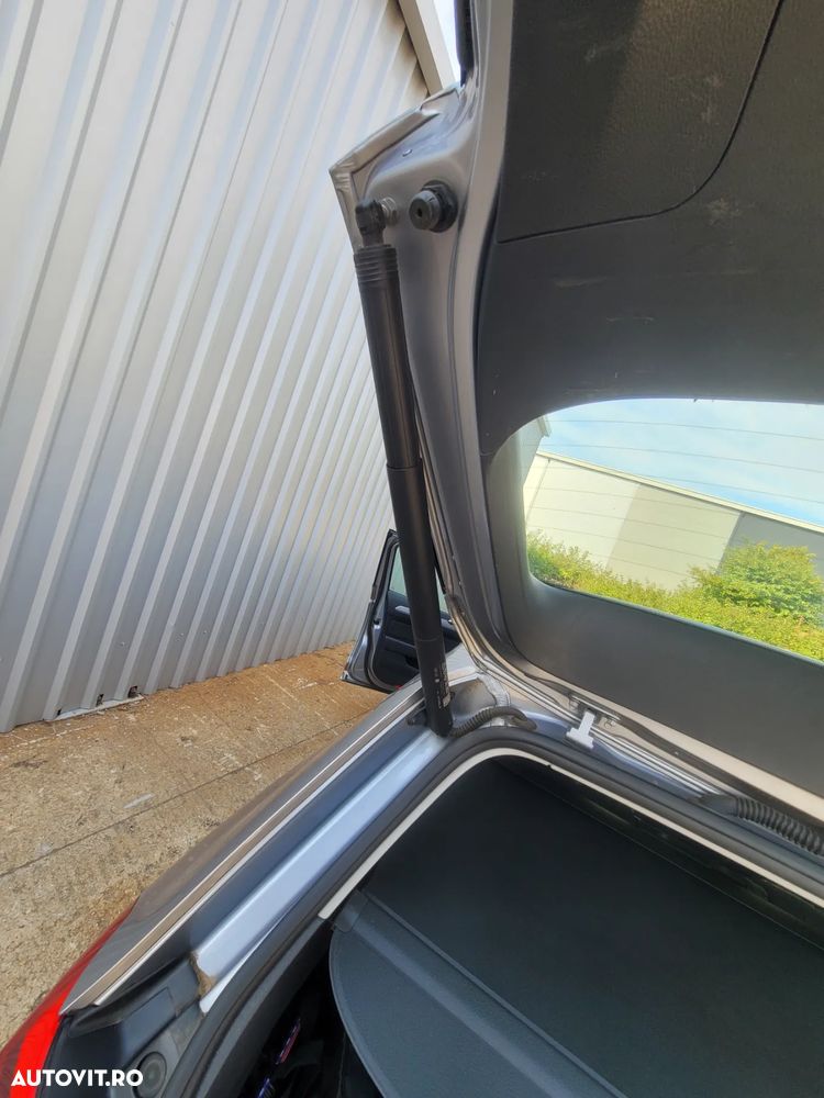 Volkswagen Passat Variant 2.0 TDI DSG Comfortline - 17