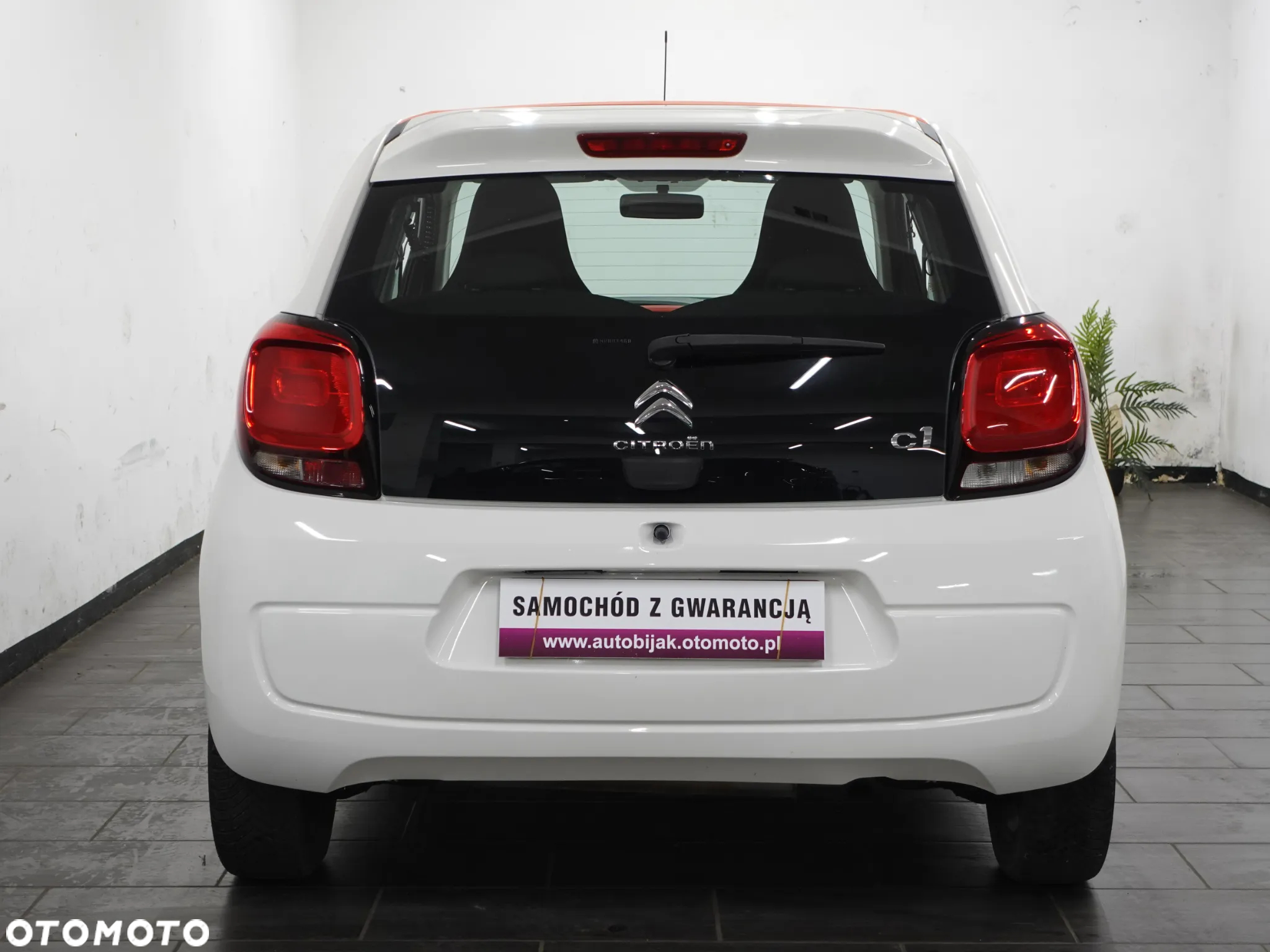 Citroën C1 1.2 Pure Tech Airscape Shine - 6