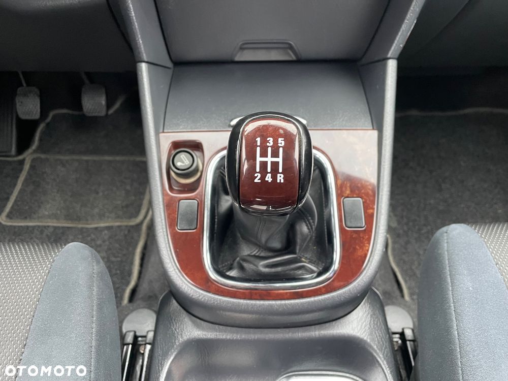 Suzuki Grand Vitara - 26