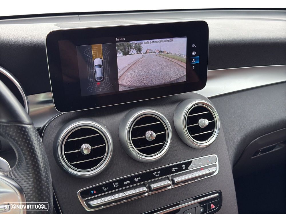 Mercedes-Benz GLC 300 Coupe de 4Matic 9G-TRONIC AMG Line - 13