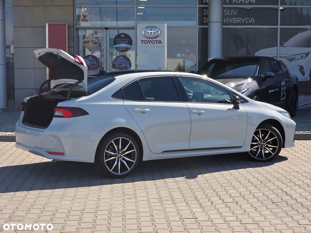 Toyota Corolla 1.8 Hybrid GR Sport - 6