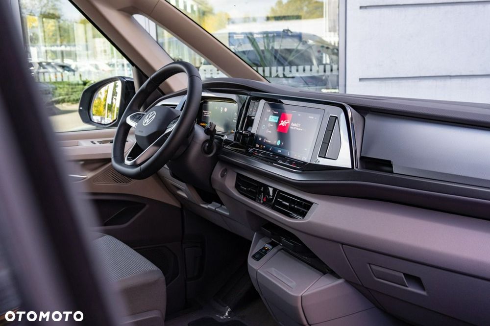 Volkswagen Multivan - 14