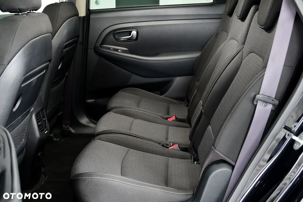 Kia Carens 1.6 GDI Business Line 7os EU6 - 20