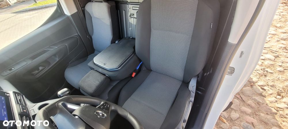 Opel Combo - 25