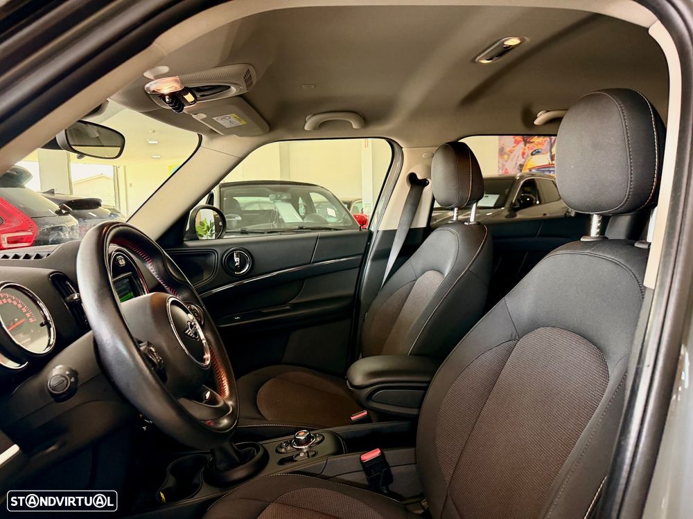 MINI Countryman - 25