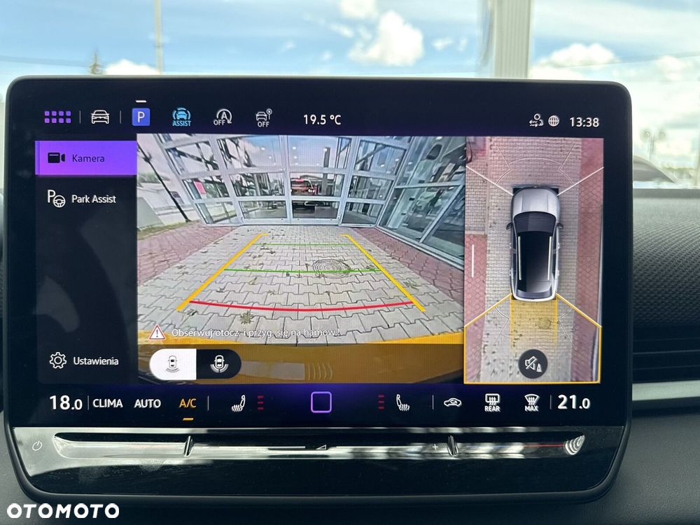 Volkswagen T-Roc 1.5 eTSI R-Line DSG - 23