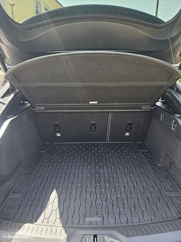 Jaguar I-Pace EV400 AWD HSE - 15