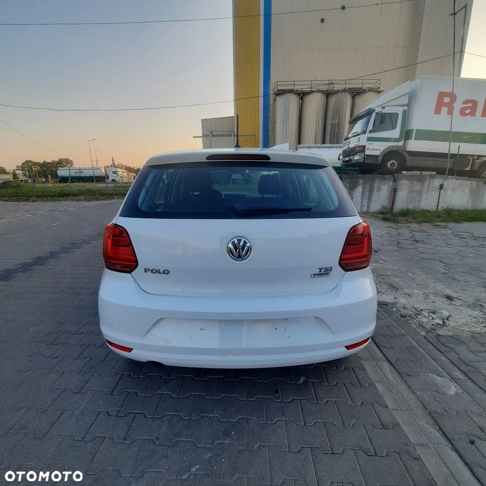 Volkswagen Polo 1.2 TSI BMT Comfortline - 9