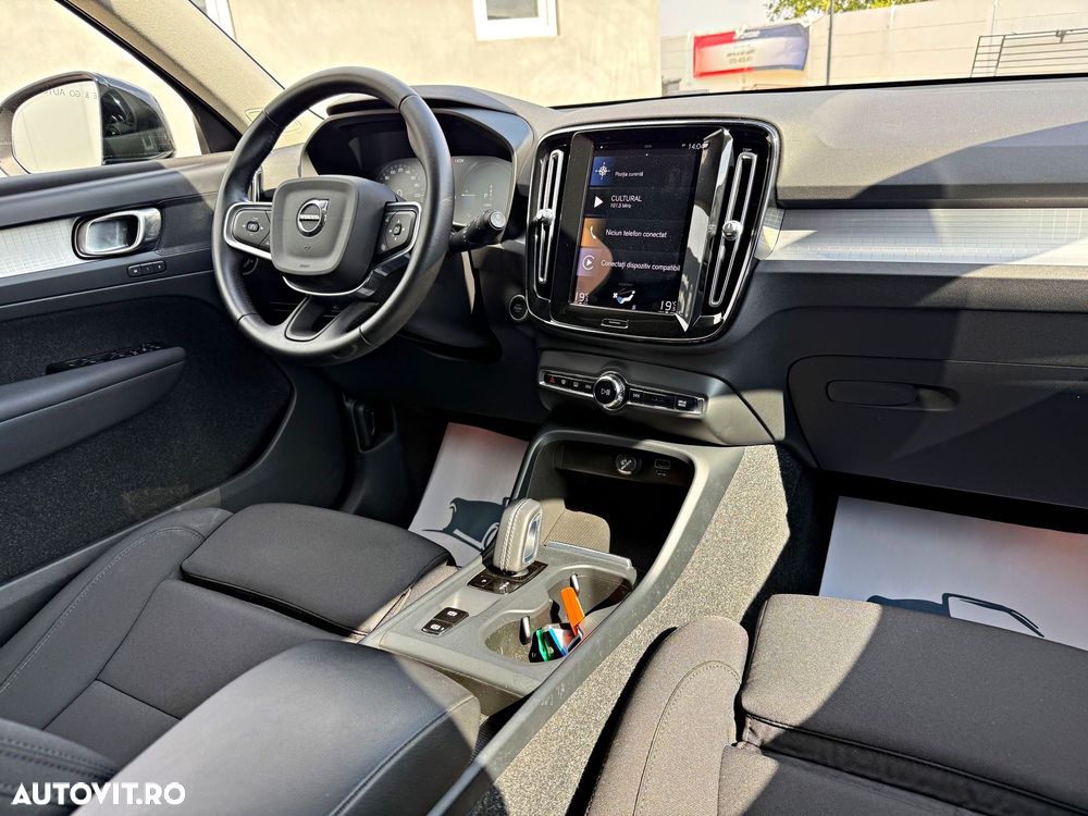 Volvo XC 40 T5 Recharge DKG Essential - 10