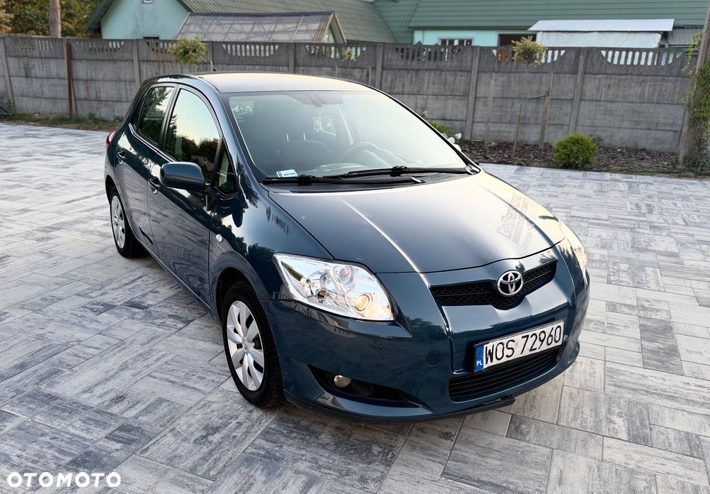 Toyota Auris 1.6 VVT-i Sol - 3