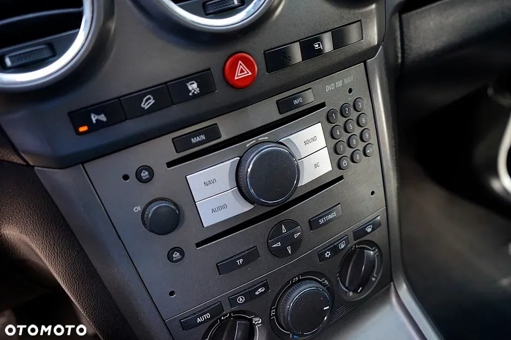 Opel Antara 2.0 CDTI 4x4 Cosmo - 26